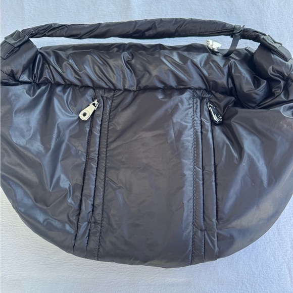 NWOT Kipling Black Women's Puffer Bag - Picture 2 of 5